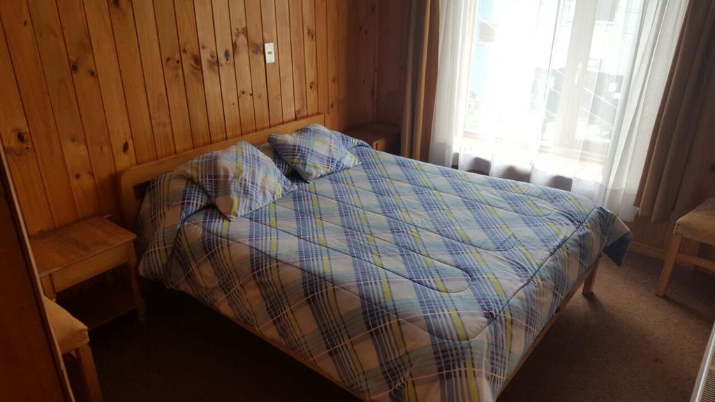 Hostal Costa Azul Кастро Екстер'єр фото
