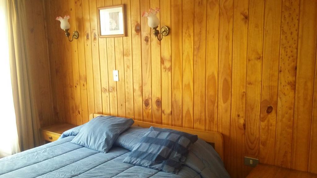 Hostal Costa Azul Кастро Екстер'єр фото