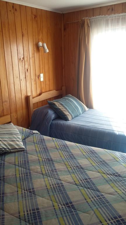 Hostal Costa Azul Кастро Екстер'єр фото